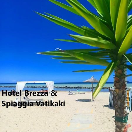 Hotel Brezza Rimini Exterior foto