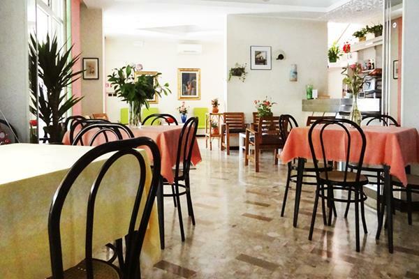 Hotel Brezza Rimini Exterior foto